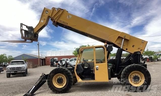 CAT TL1255 Teleskopické manipulátory
