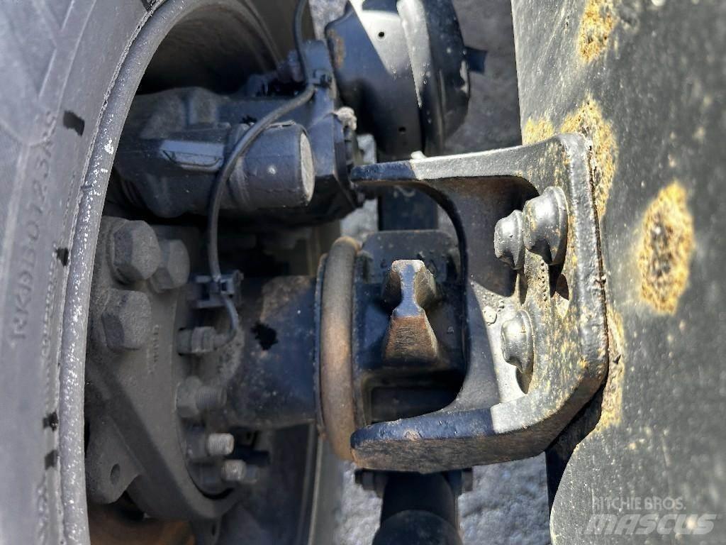  Dana LT625 Nápravy