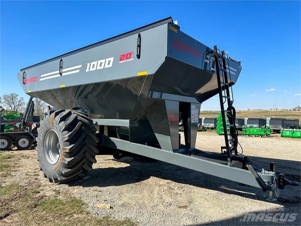 Demco 1000 Obilné návesy