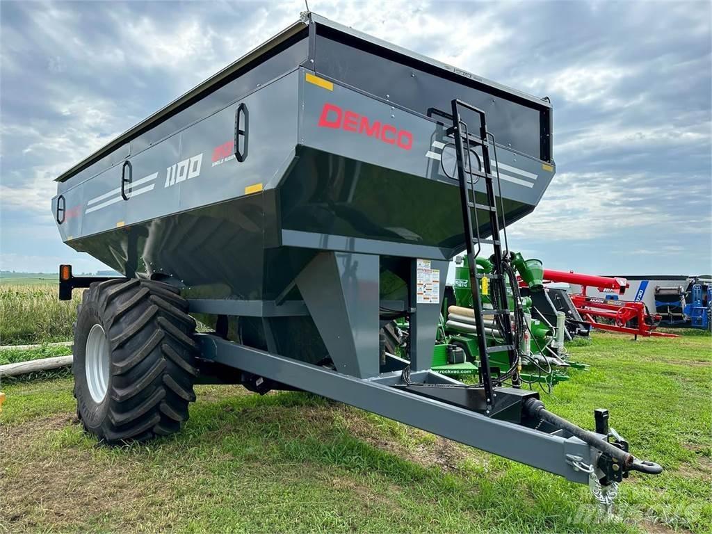 Demco 1100 Obilné návesy