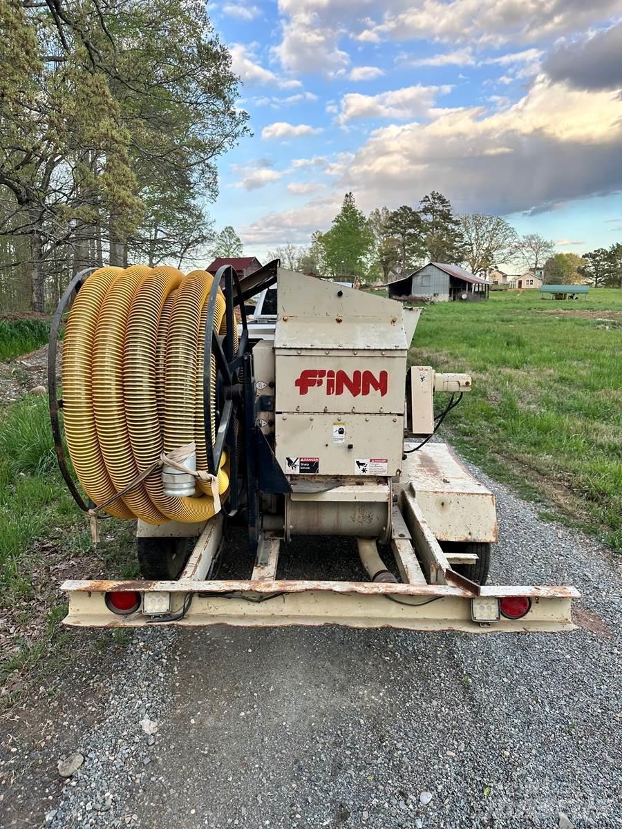 Finn BB302 Komunálne / Multi-úžitkové vozidlá