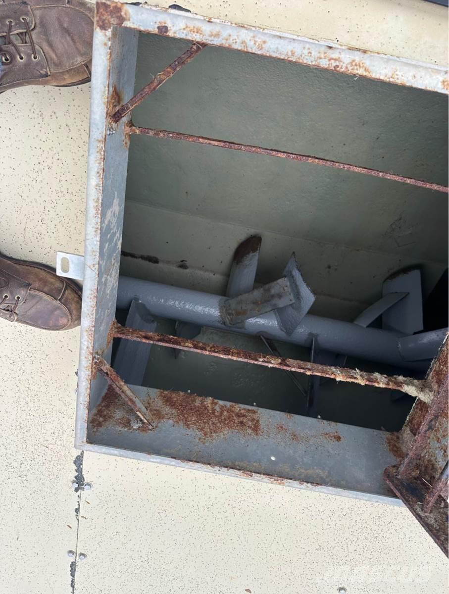 Finn T170 Násypky, dúchadlá a dopravníky