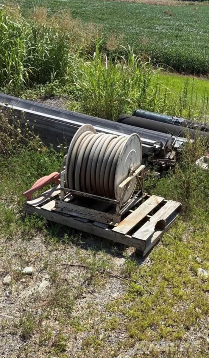 Finn T280 Násypky, dúchadlá a dopravníky