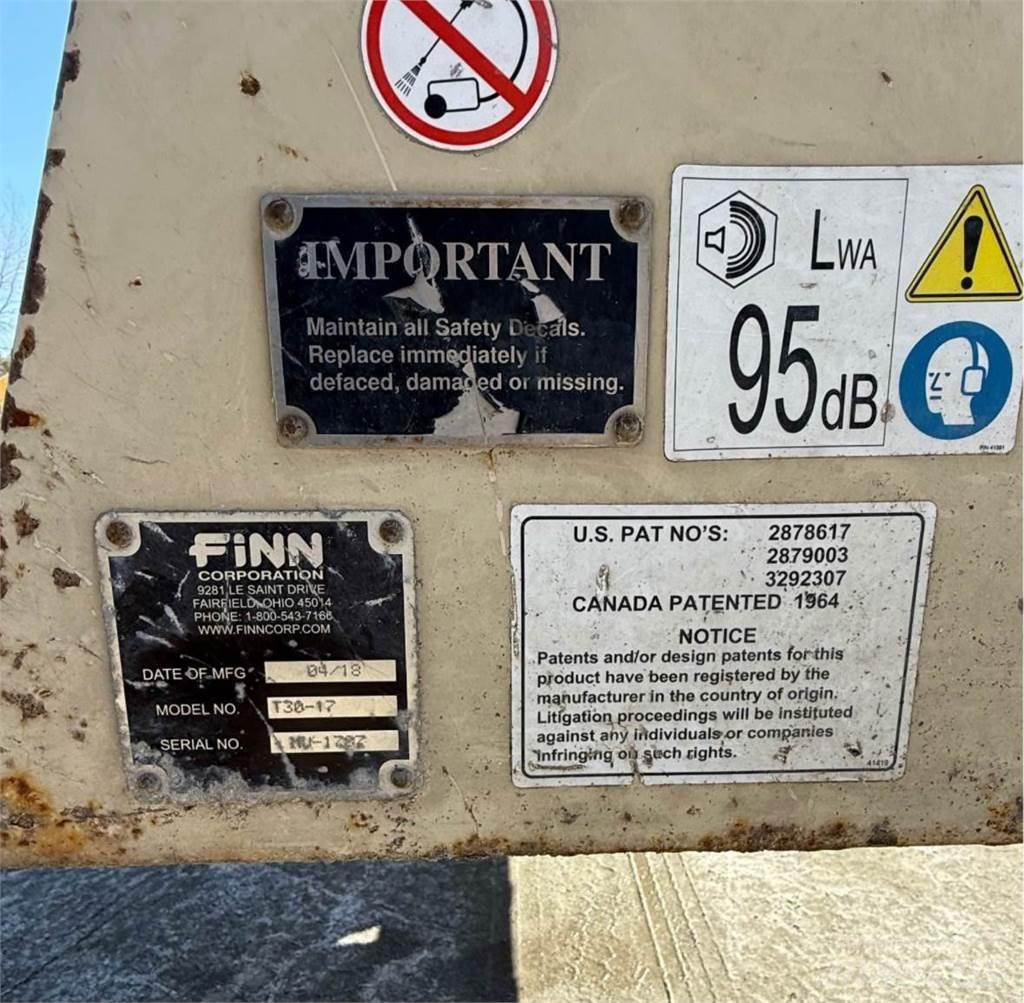 Finn T30 Násypky, dúchadlá a dopravníky