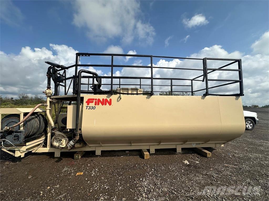 Finn T330 Násypky, dúchadlá a dopravníky