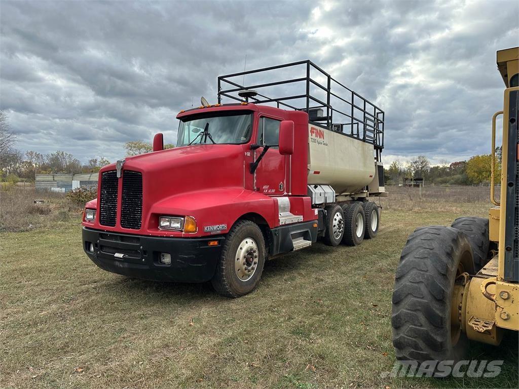 Finn T330 Násypky, dúchadlá a dopravníky