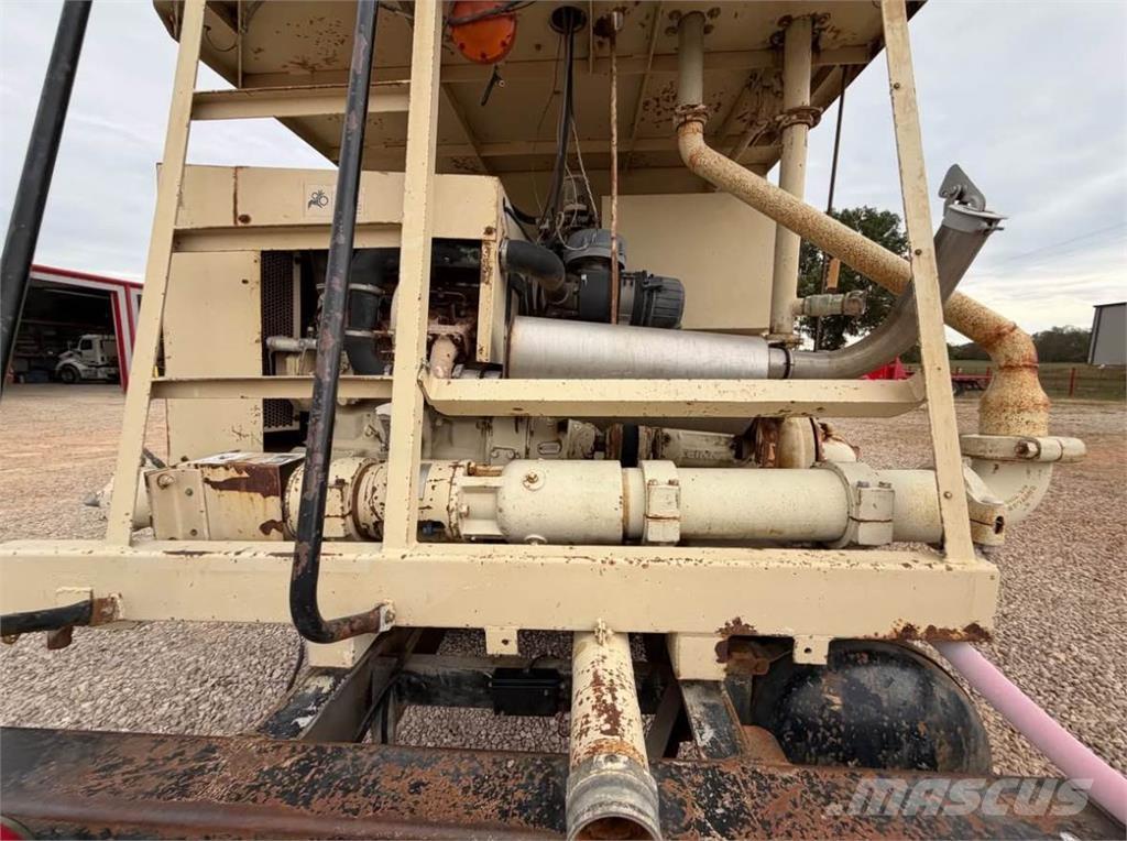 Finn T330 Násypky, dúchadlá a dopravníky