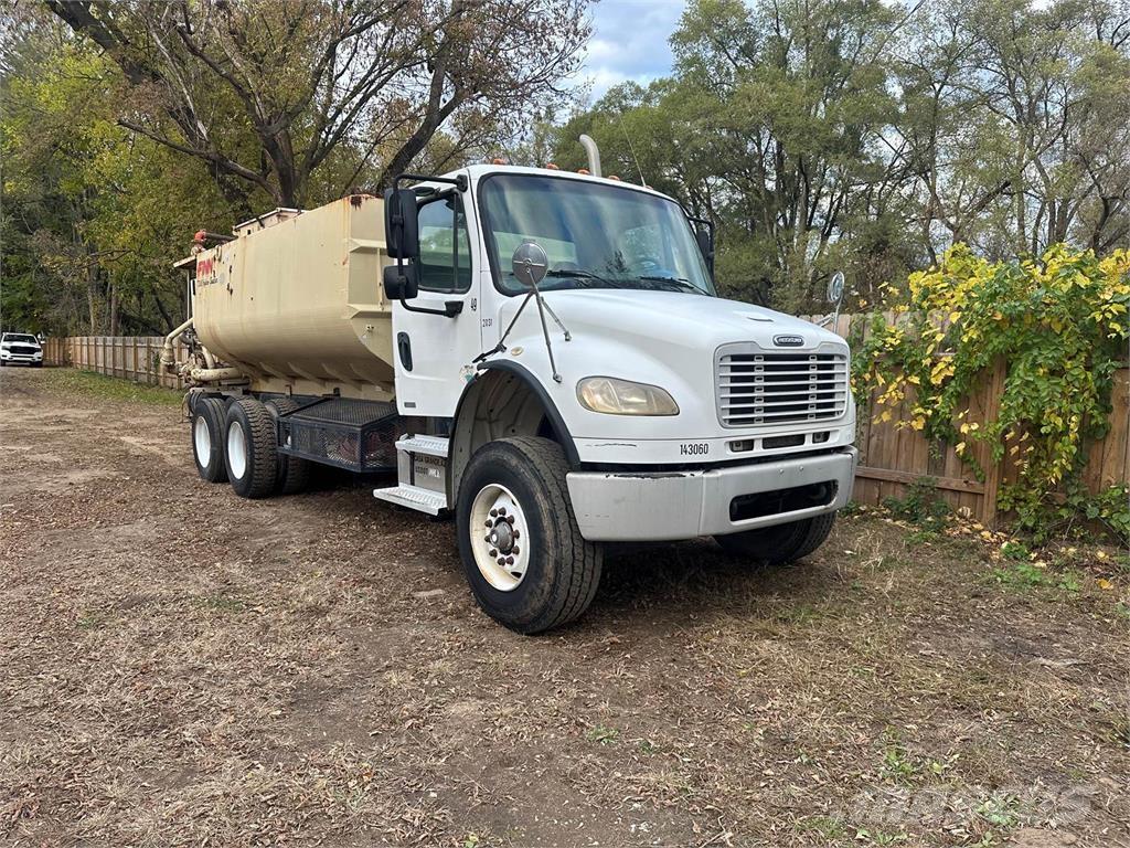 Finn T330 Násypky, dúchadlá a dopravníky