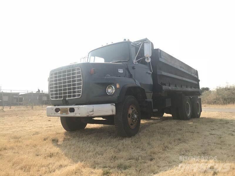 Ford 8000 Sklápače