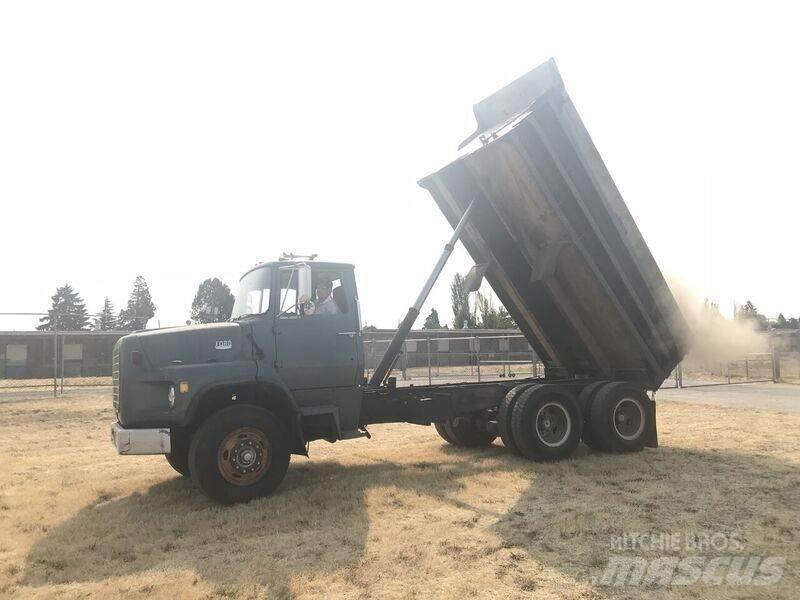 Ford 8000 Sklápače