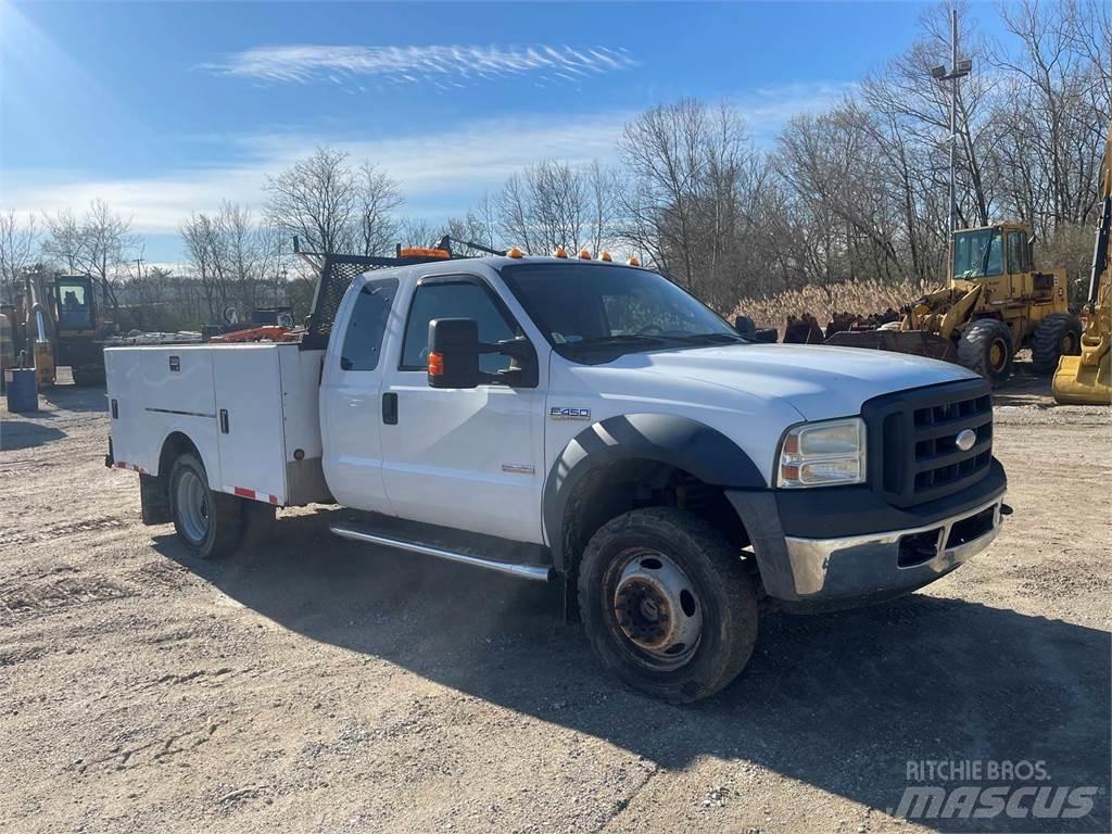Ford F-450 Komunálne / Multi-úžitkové vozidlá