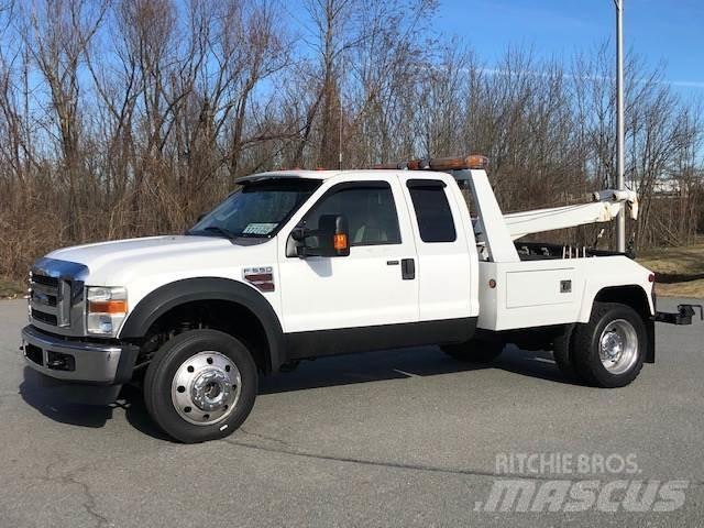 Ford F-550 Vyslobodzovacie vozidlá