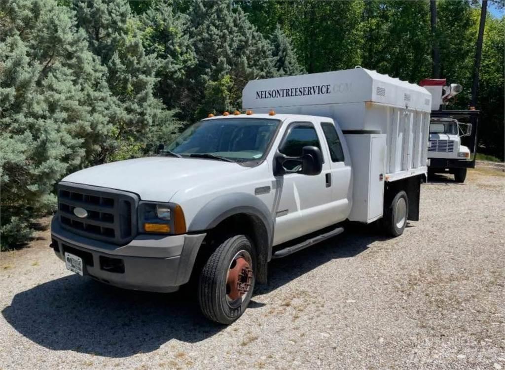 Ford F-550 Vozne na drevnú štiepku