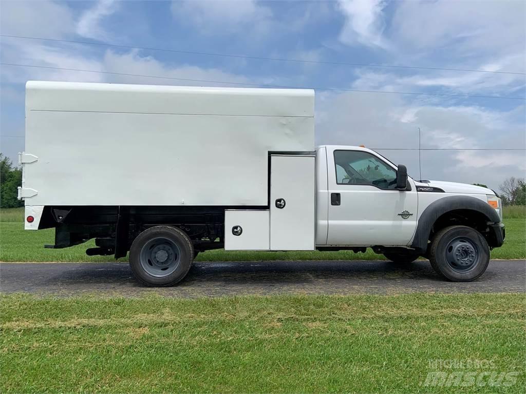 Ford F-550 Vozne na drevnú štiepku