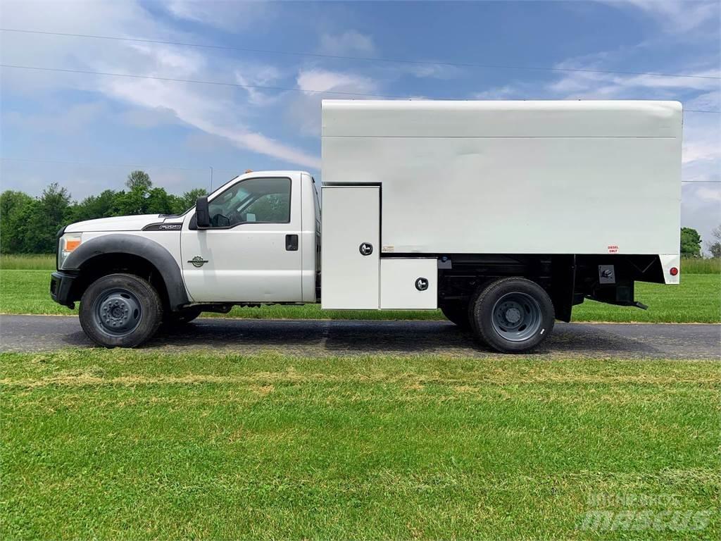 Ford F-550 Vozne na drevnú štiepku