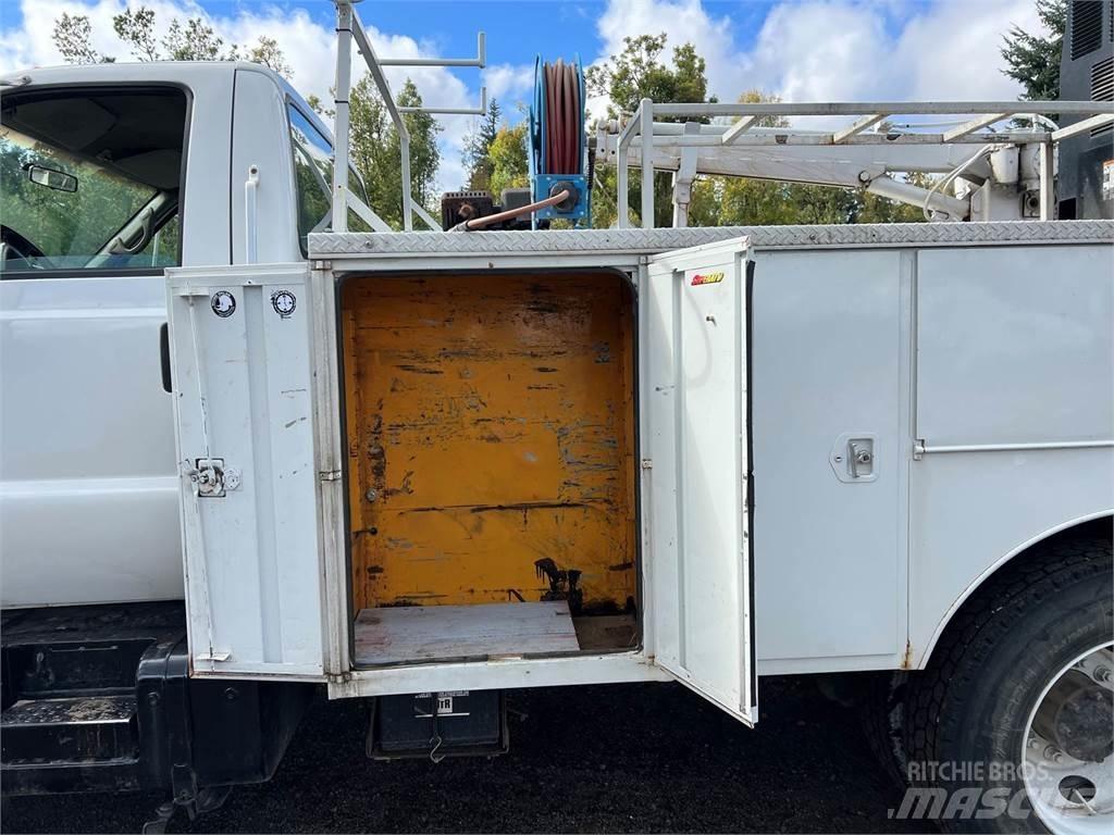 Ford F-650 Komunálne / Multi-úžitkové vozidlá