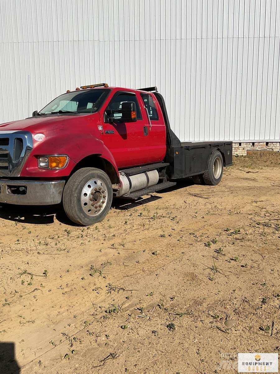 Ford F-650 Komunálne / Multi-úžitkové vozidlá