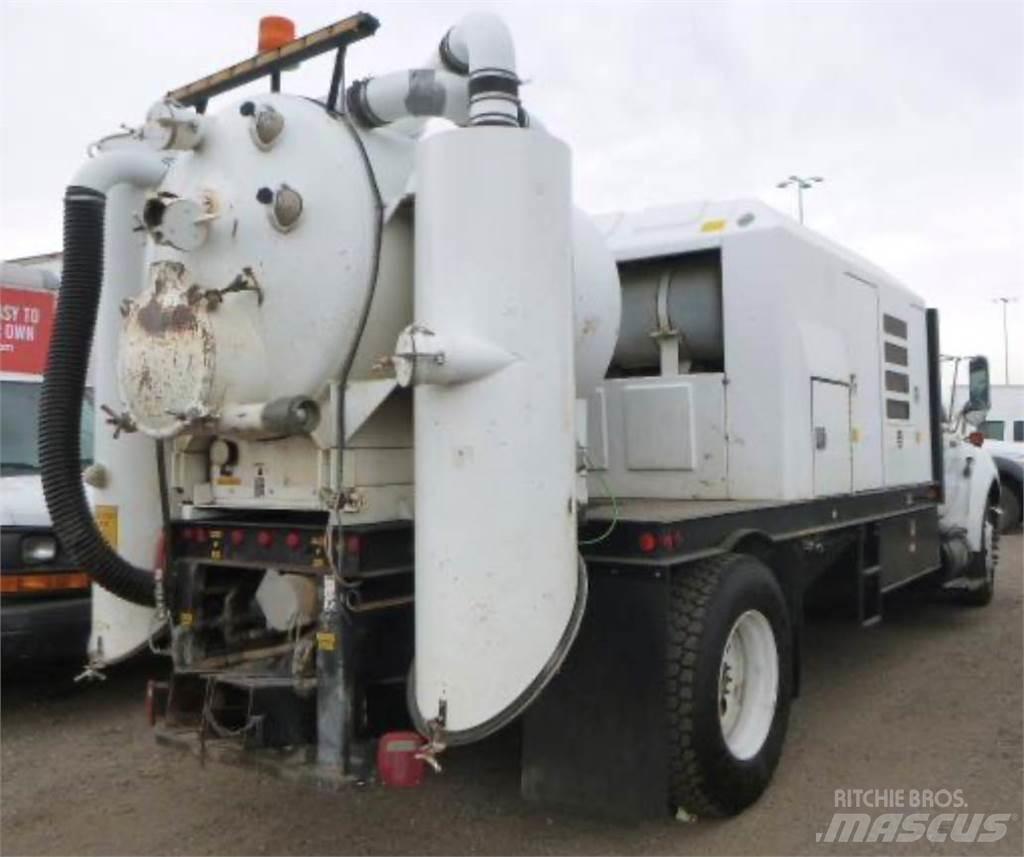 Ford F-650 Kombinované/Čerpacie cisterny