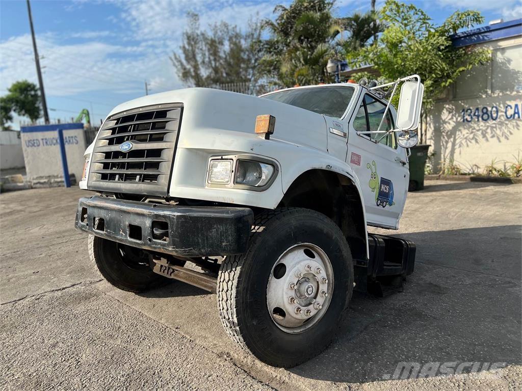 Ford F-800 Doprava – ostatné