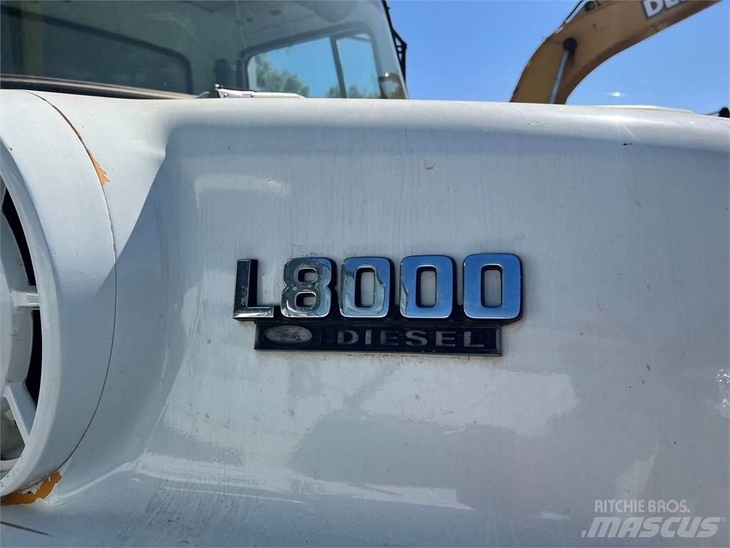 Ford L800 Kombinované/Čerpacie cisterny