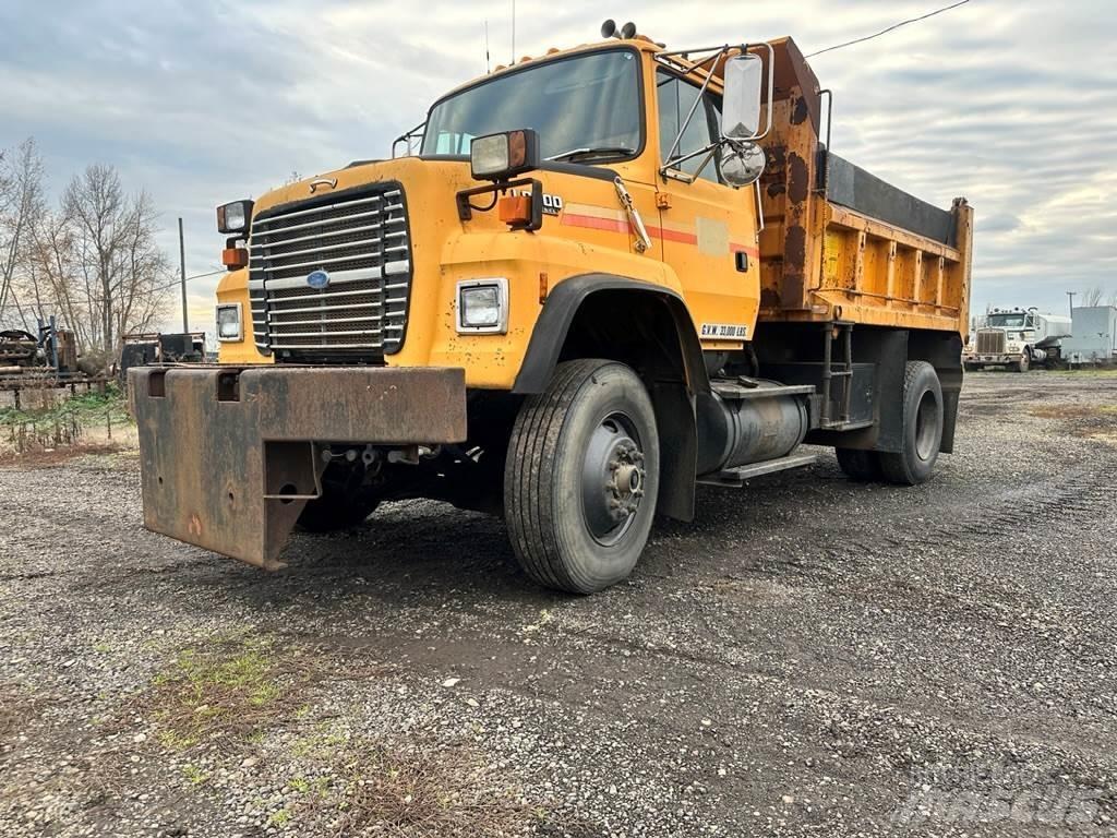 Ford L8000 Sklápače