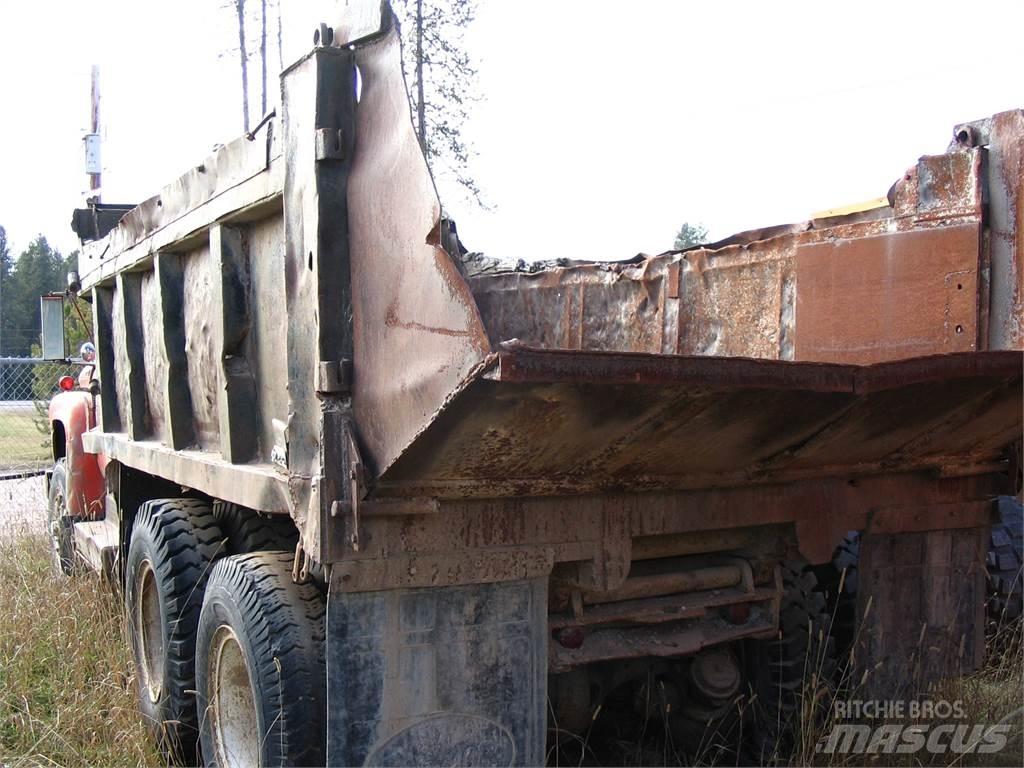 Ford T850 Sklápače