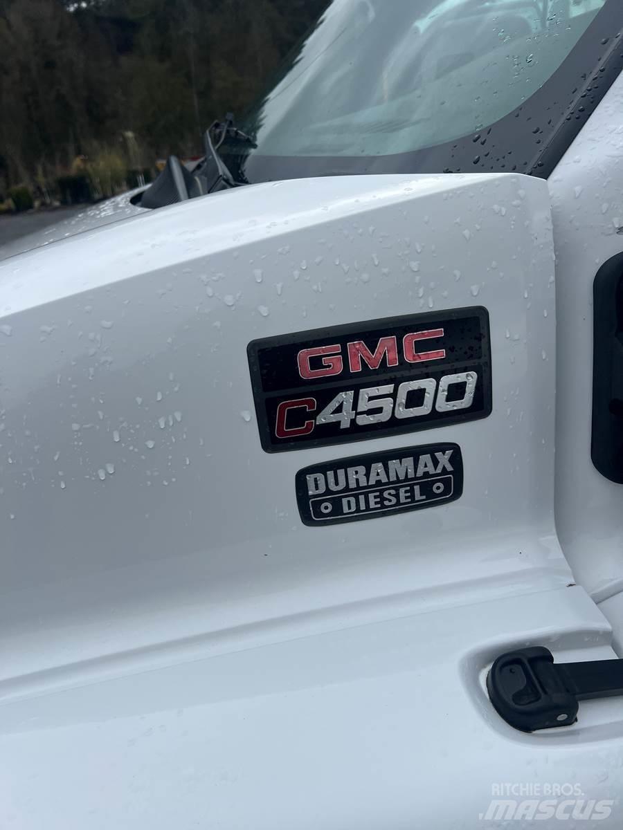 GMC 4500 Komunálne / Multi-úžitkové vozidlá