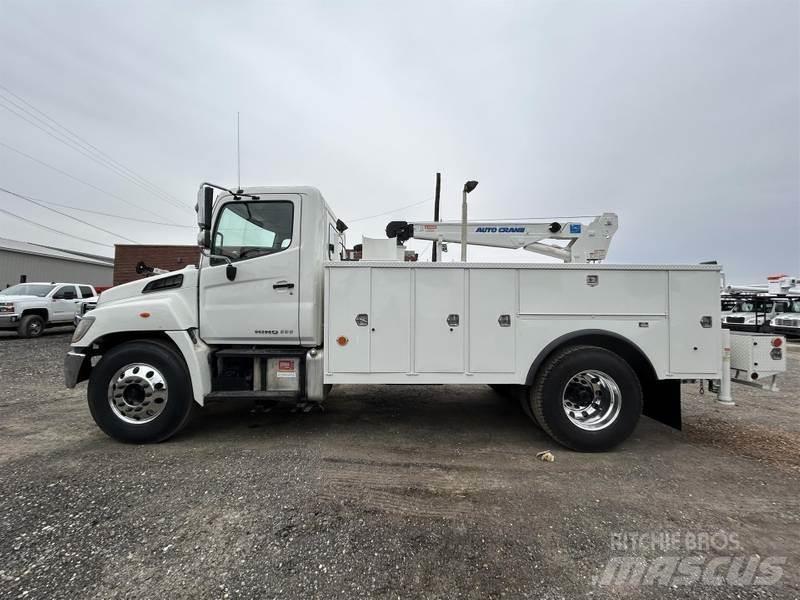 Hino 338 Komunálne / Multi-úžitkové vozidlá
