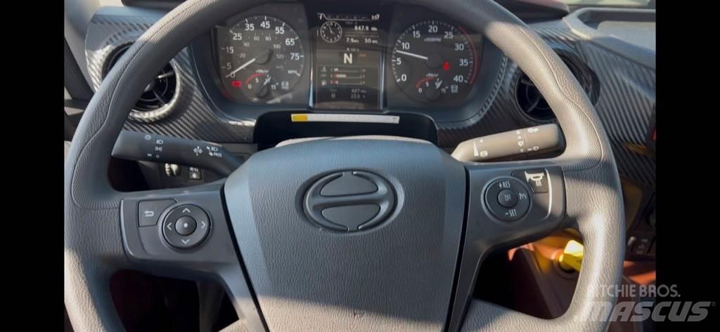 Hino L6 Skriňová nadstavba