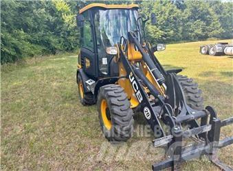 JCB 407 Kolesové nakladače