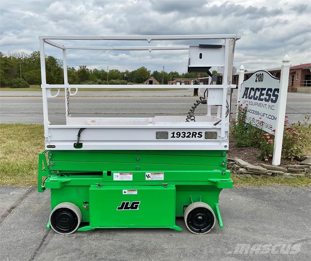 JLG 1932RS Nožnicové zdvíhacie plošiny
