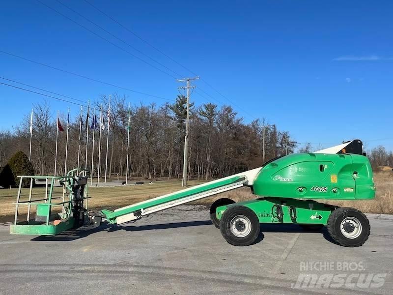 JLG 400S Teleskopické plošiny