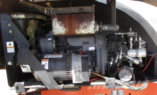 JLG 400S Teleskopické plošiny