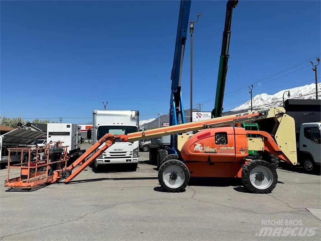 JLG 600AJ Teleskopické plošiny
