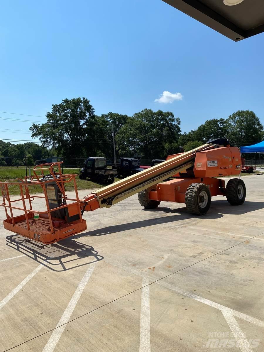JLG 600S Teleskopické plošiny