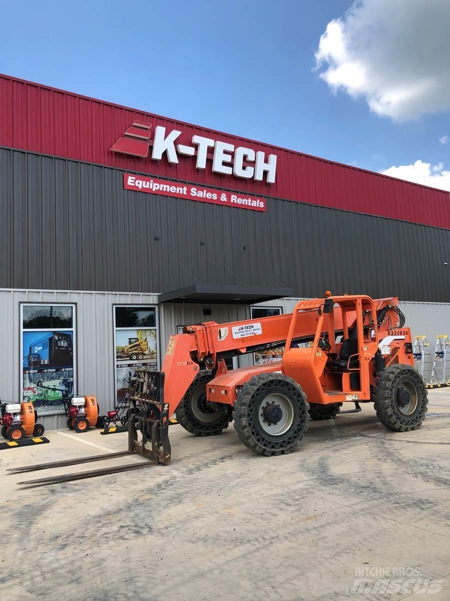JLG 6042 Teleskopické manipulátory