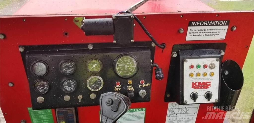 KMC 2500 Skiddery