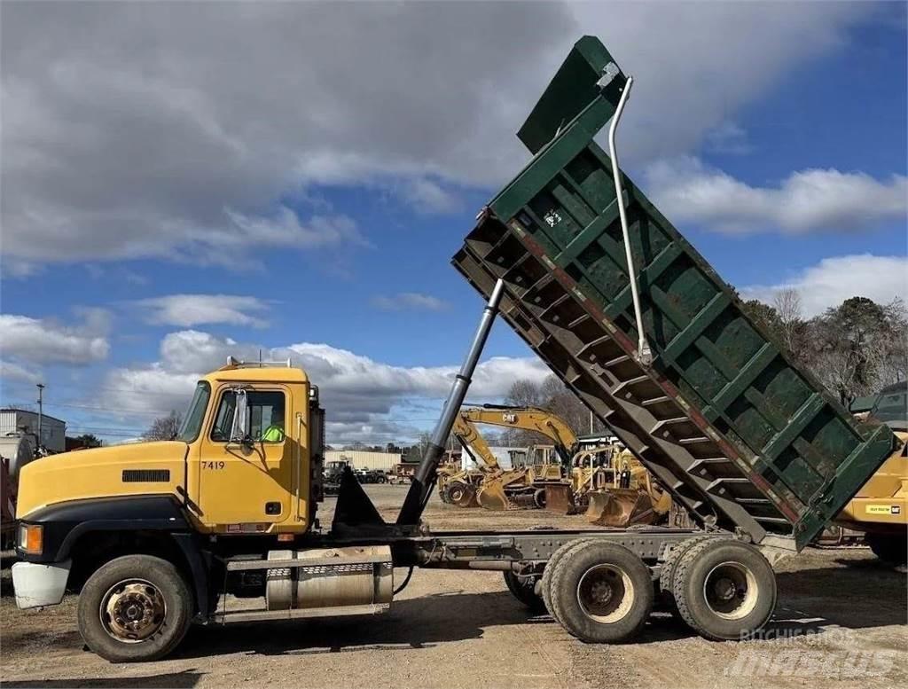 Mack CH613 Sklápače