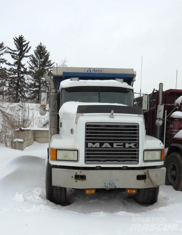 Mack CL613 Sklápače