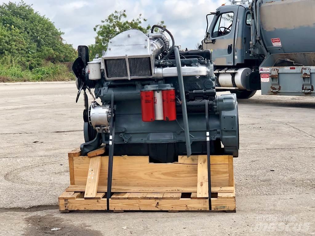 Mack E6 Motory
