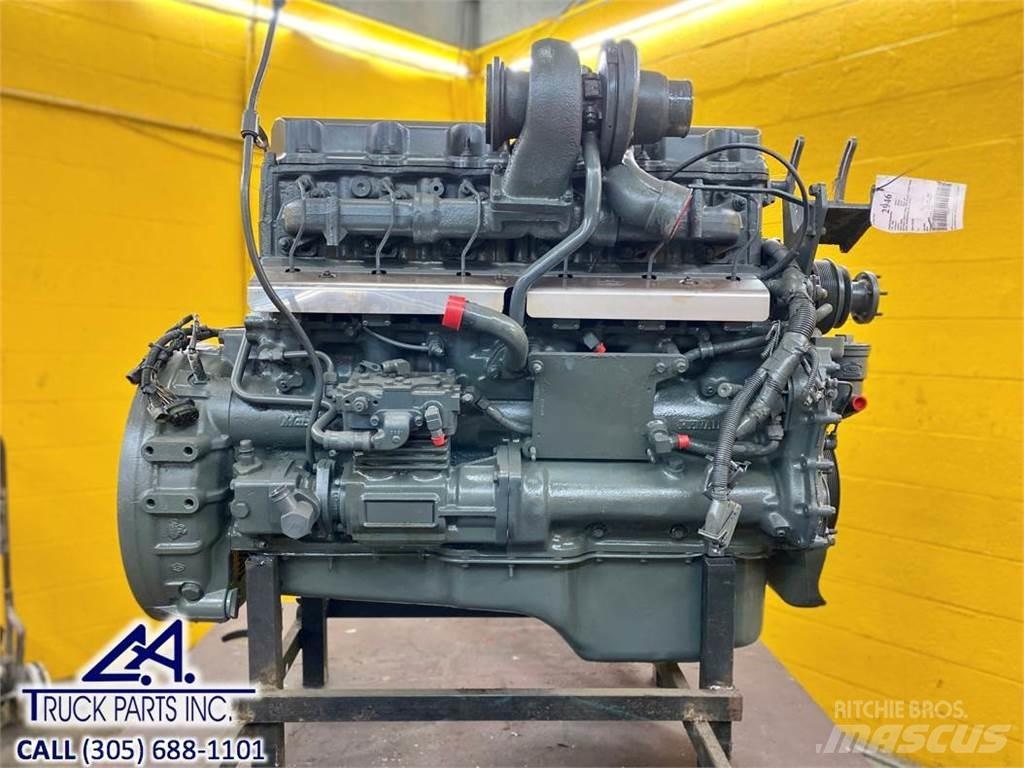 Mack E7 Motory