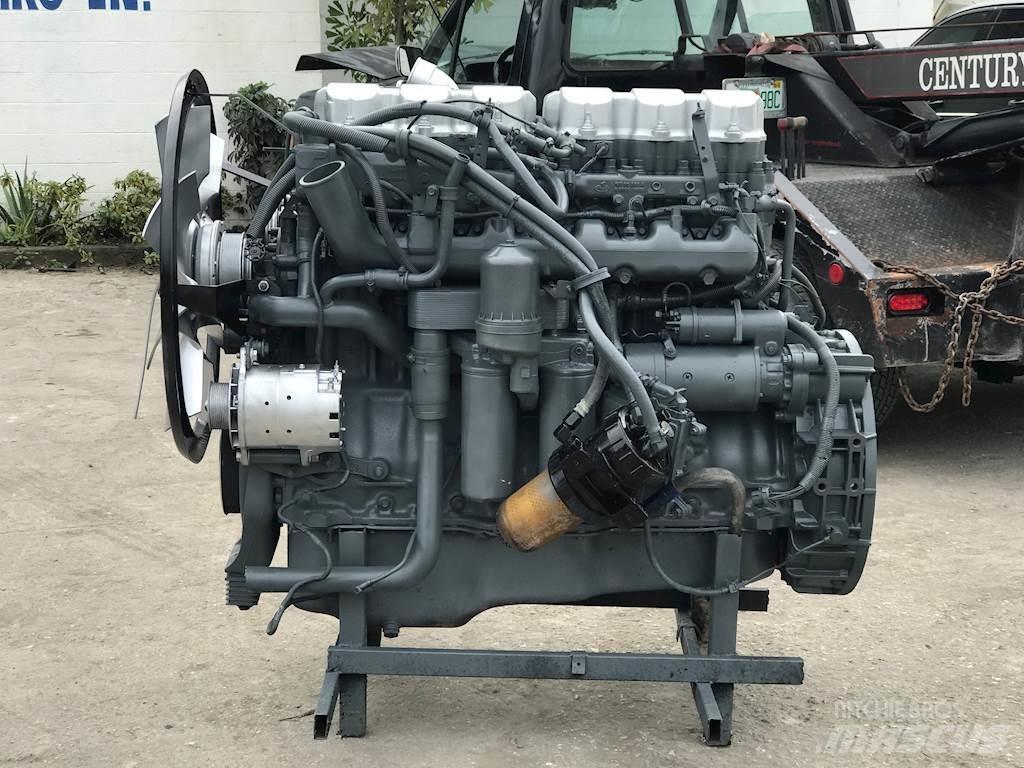 Mack E7 Motory