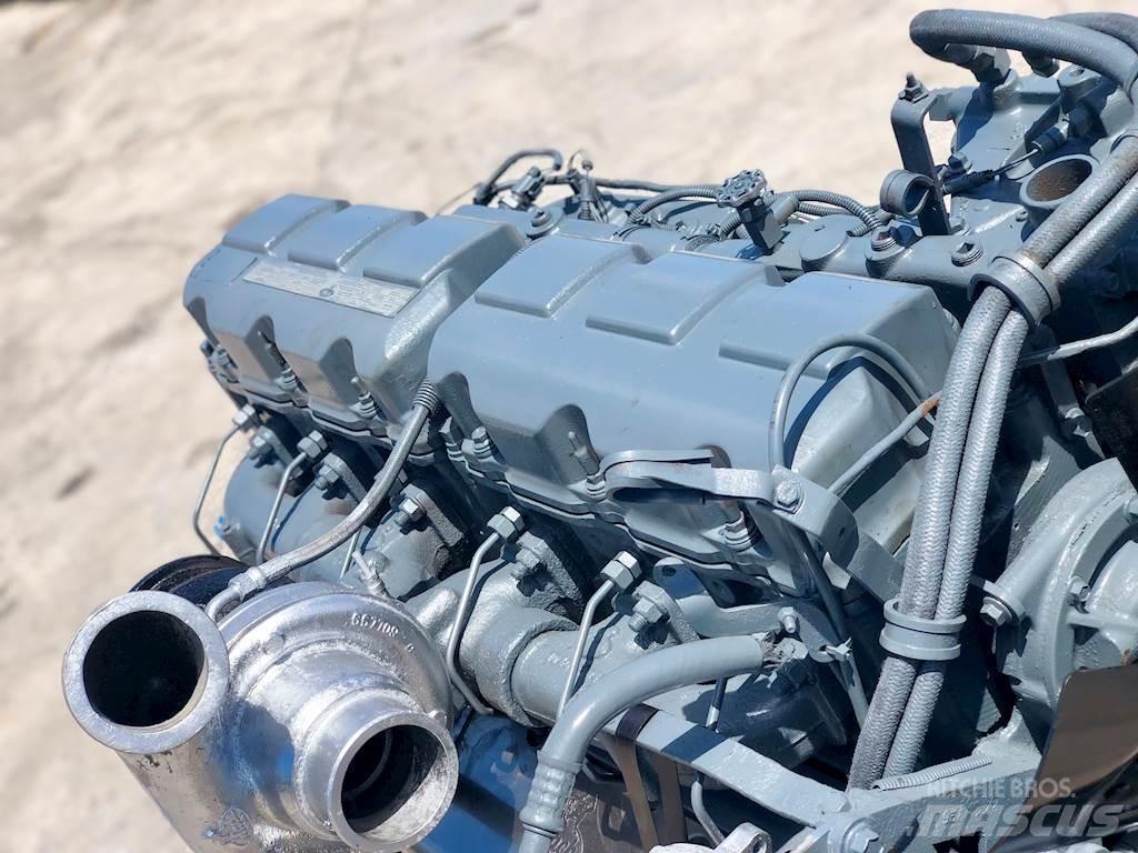 Mack E7 Motory