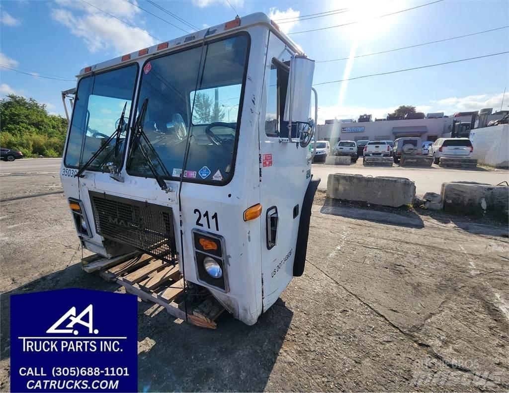 Mack LE613 Doprava – ostatné