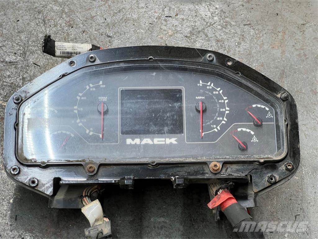 Mack LE613 Doprava – ostatné