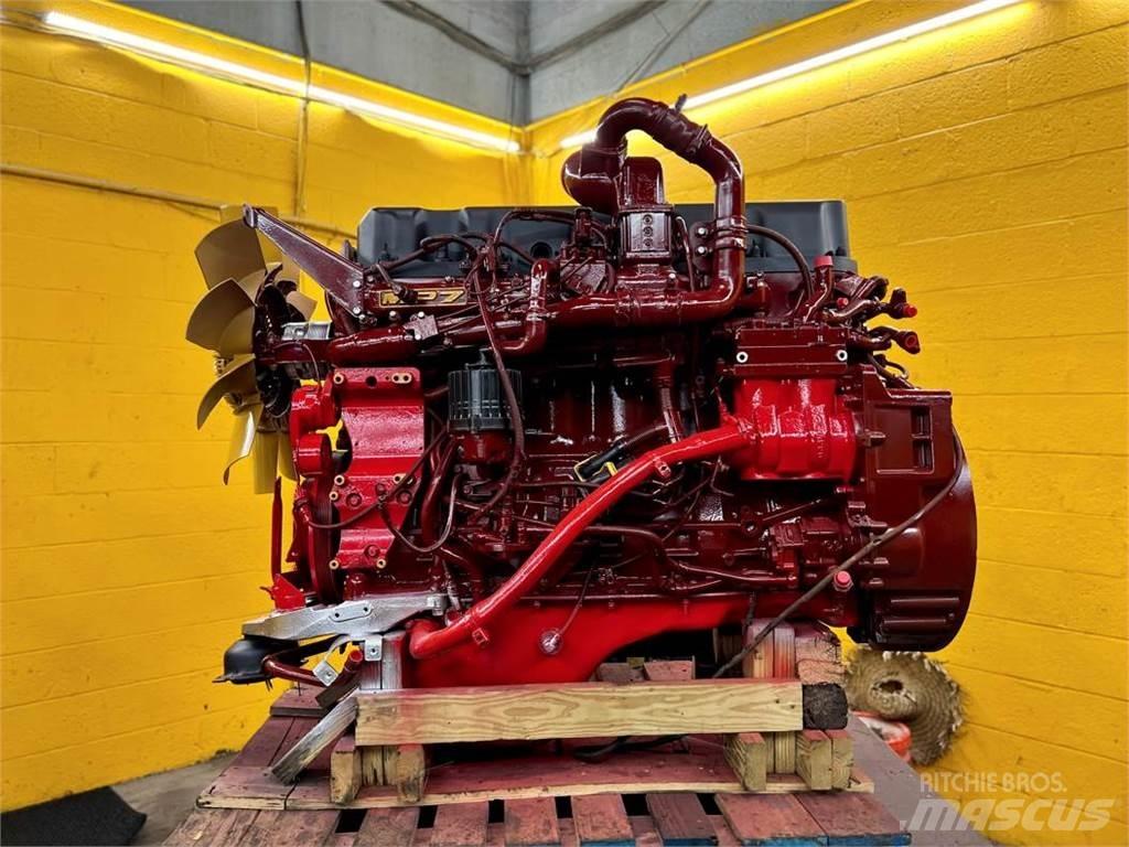 Mack MP7 Motory