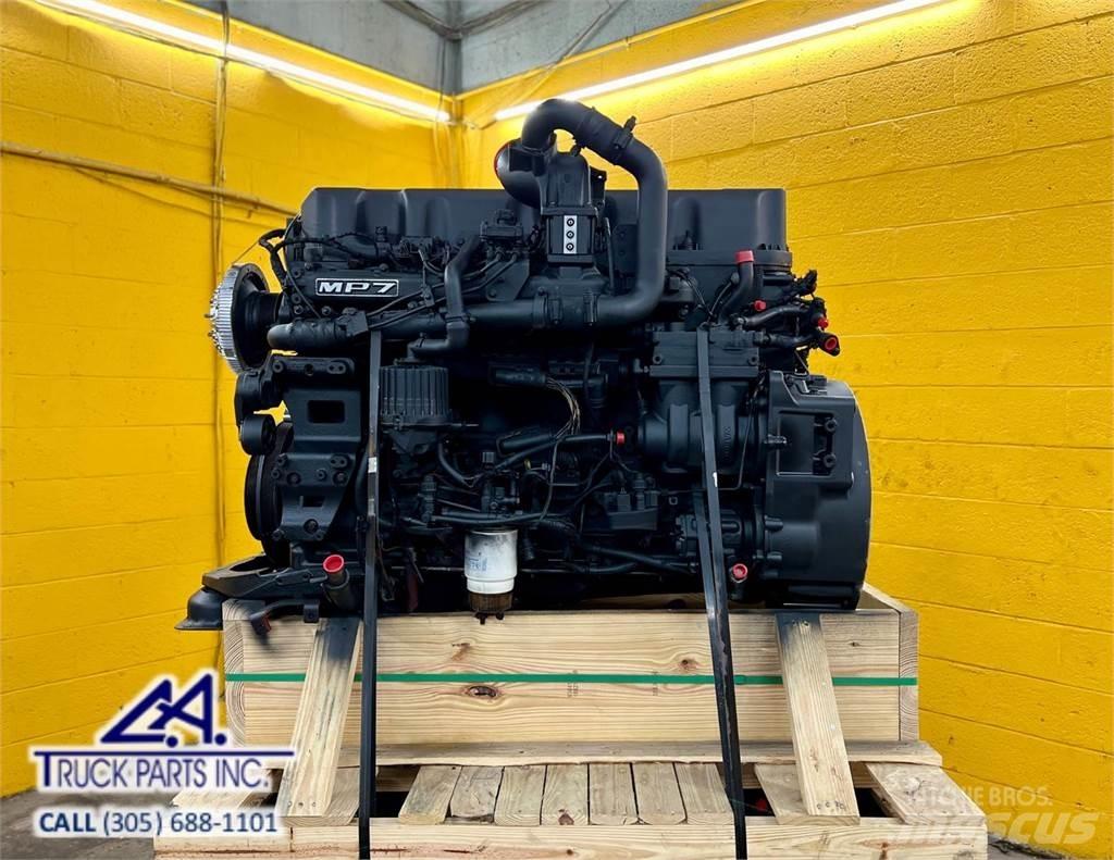 Mack MP7 Motory