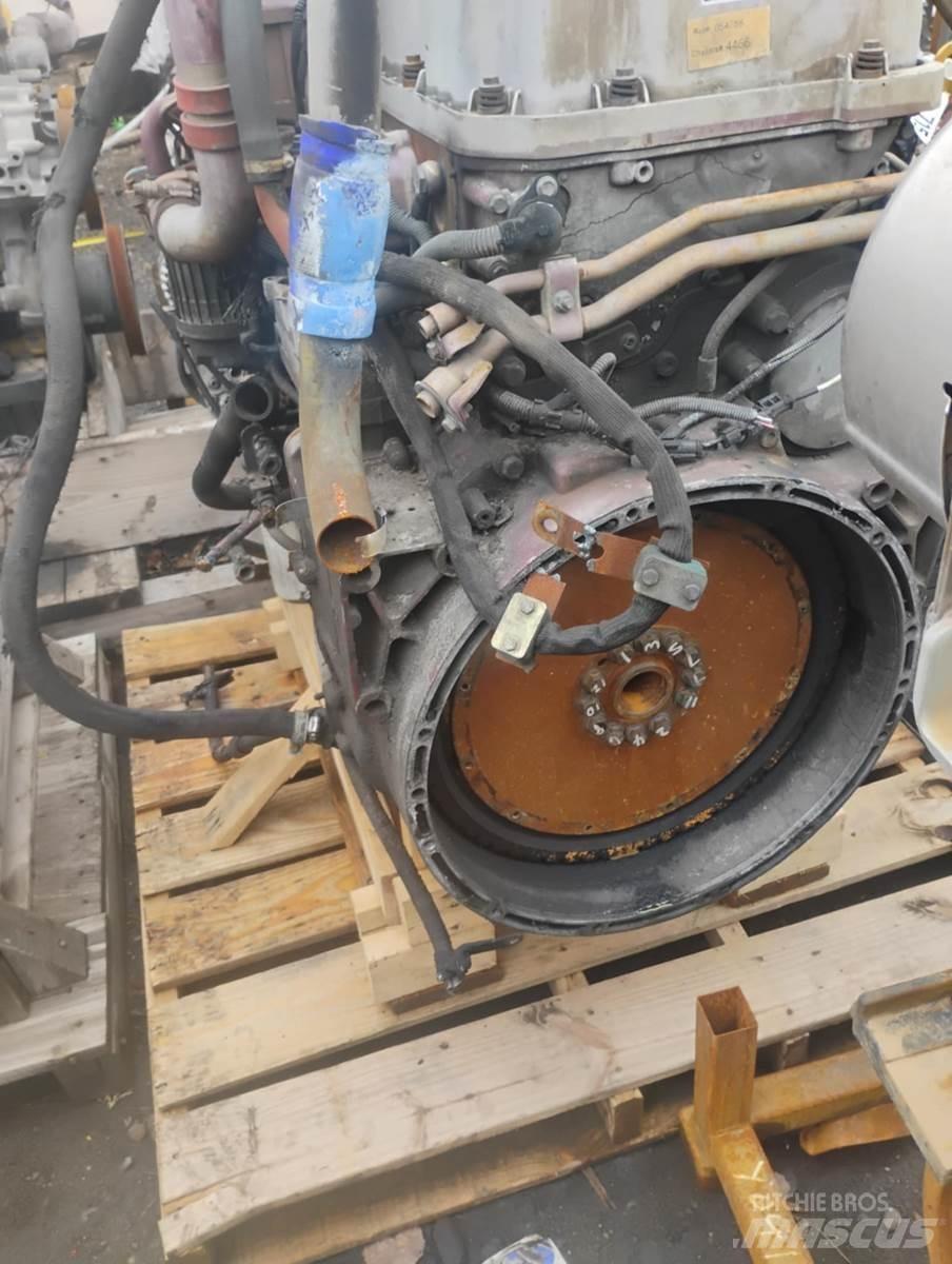 Mack MP7 Motory