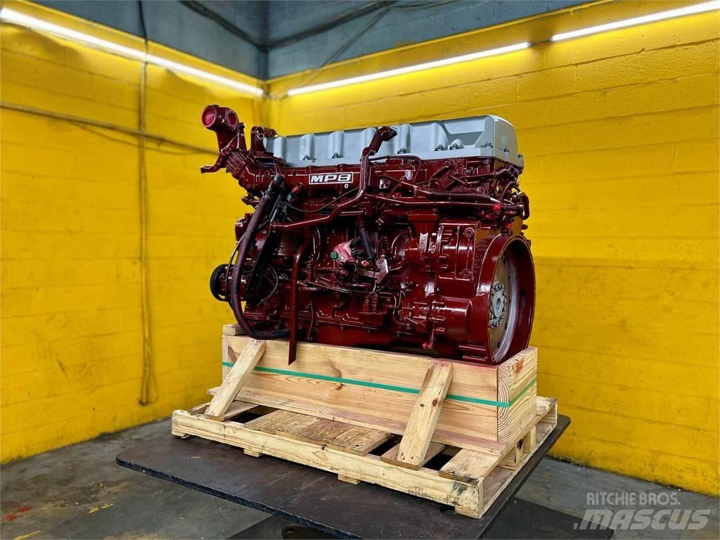 Mack MP8 Motory