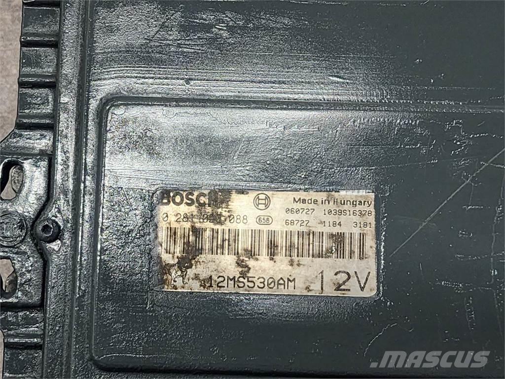 Mack N/A Elektronika